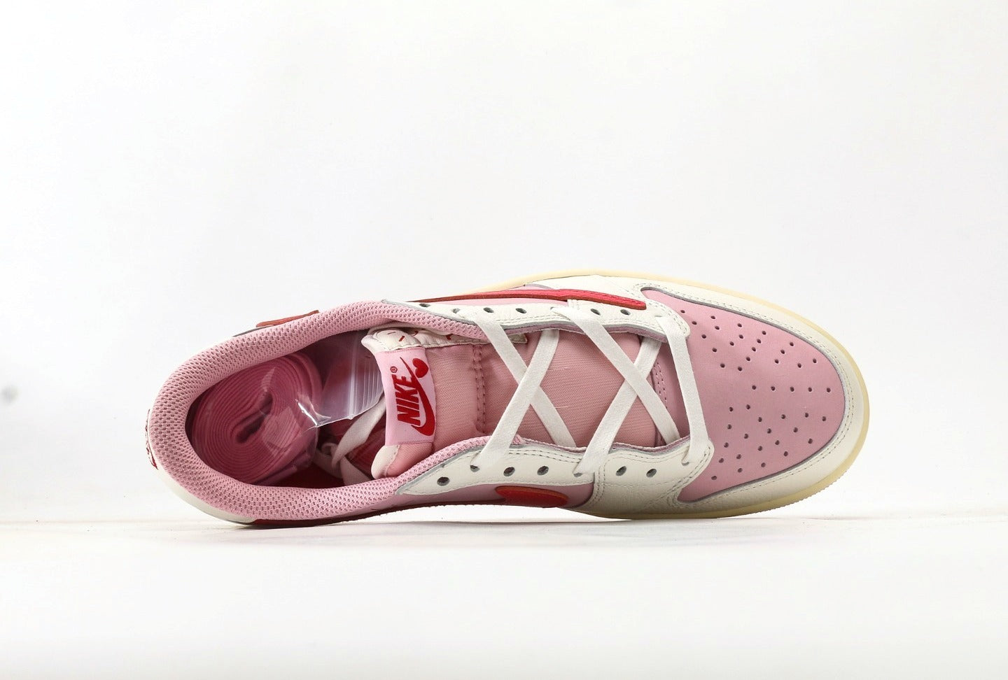 Travis Scott x Air Jordan 1 Low OG Shy Pink [PK GOD]