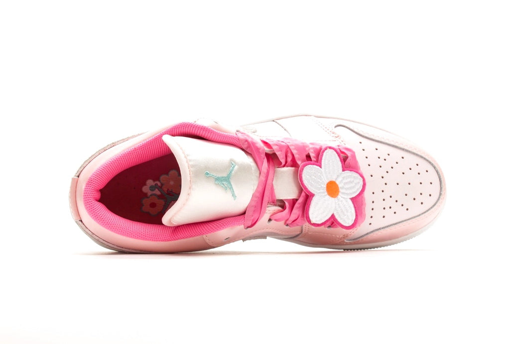 Air Jordan 1 Low SE Pink Bloom