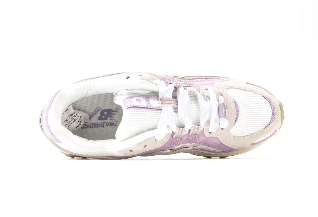 New Balance 204L "Reflection"