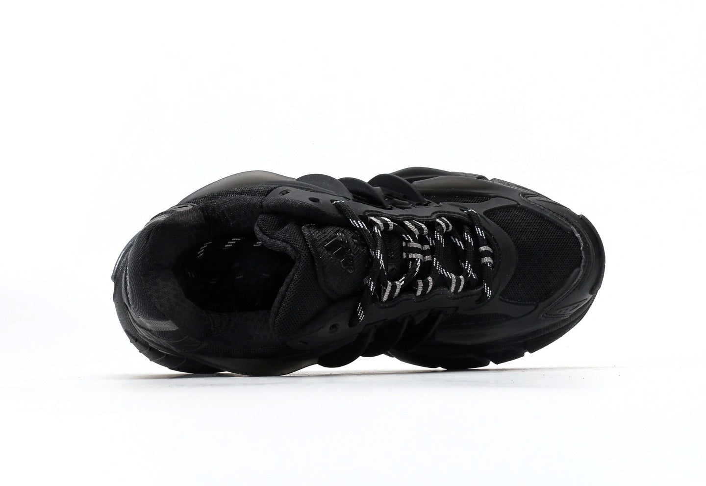 Pharrell Williams x adidas Adistar Jellyfish “Triple Black”