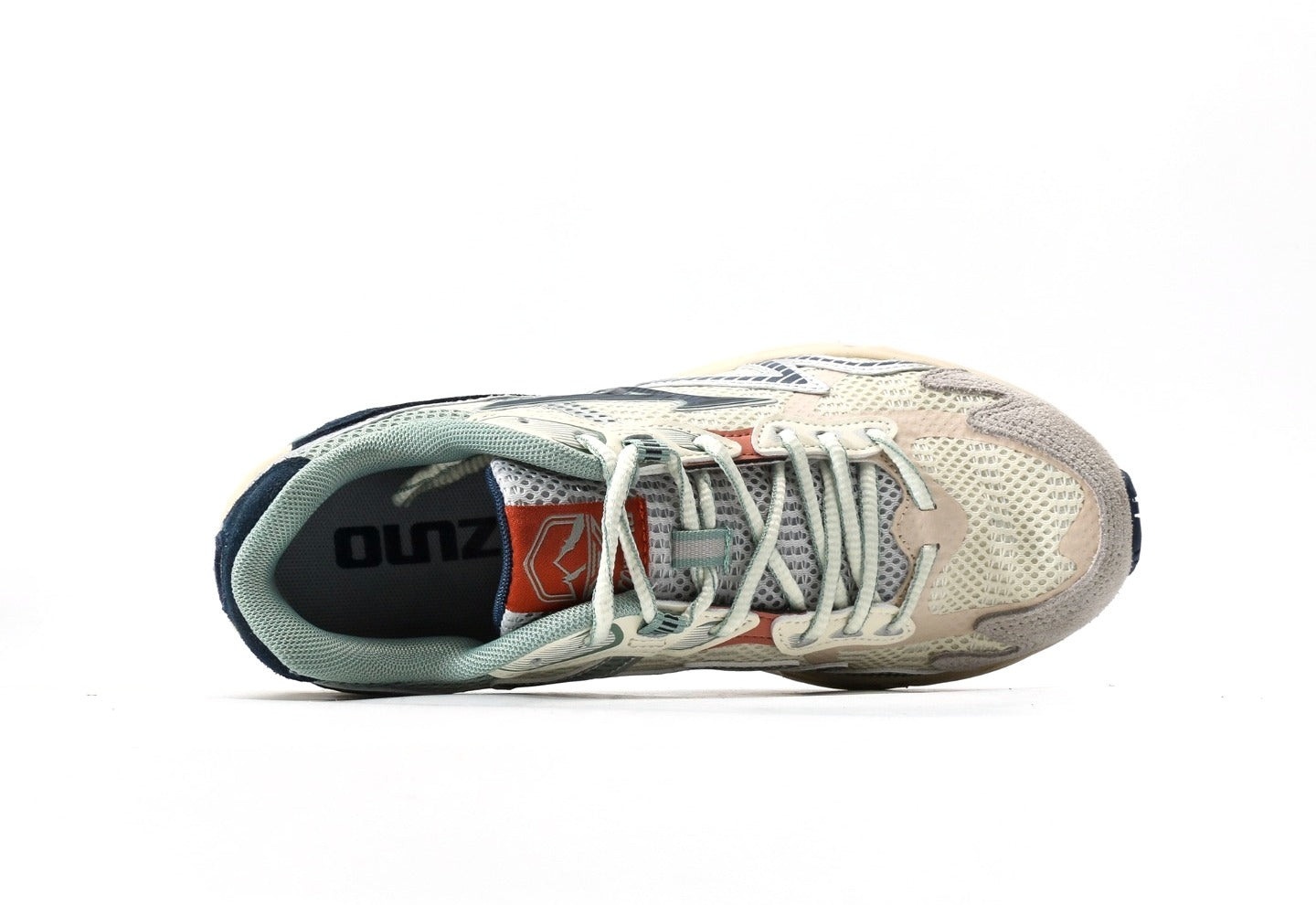 Mizuno Adventure "Off White Green"