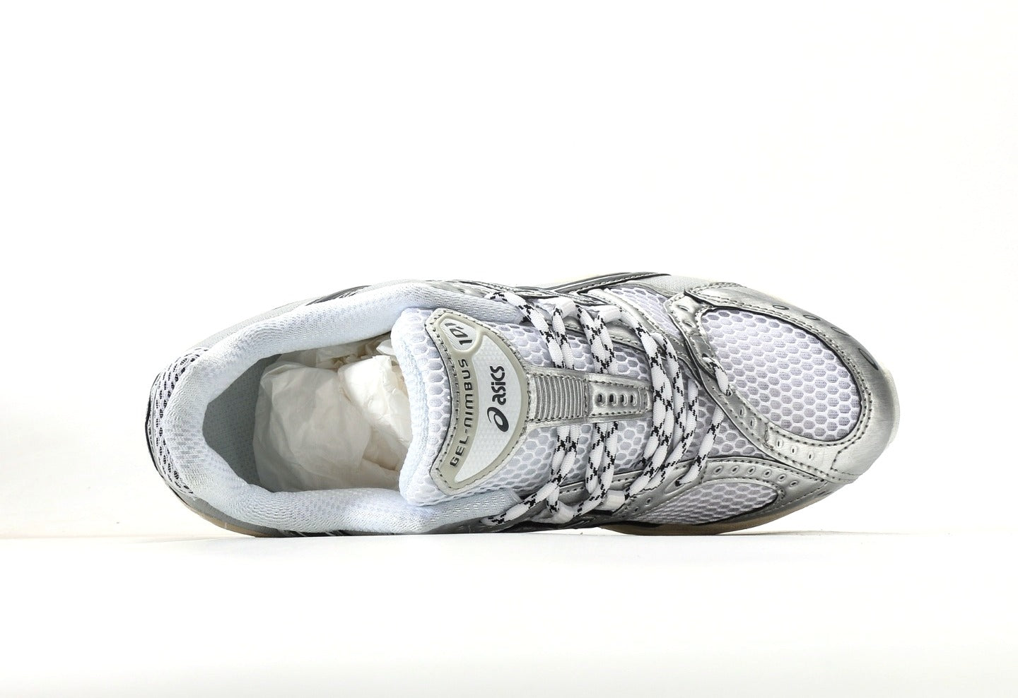 GEL Nimbus 10.1 "White Silver"
