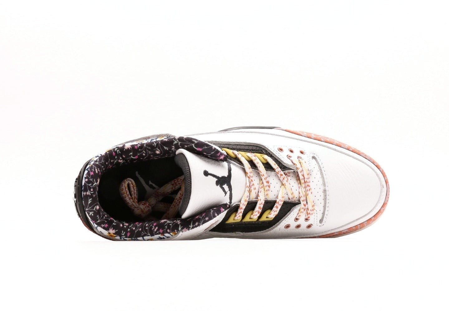 Air Jordan 3 GS "Red Stardust"