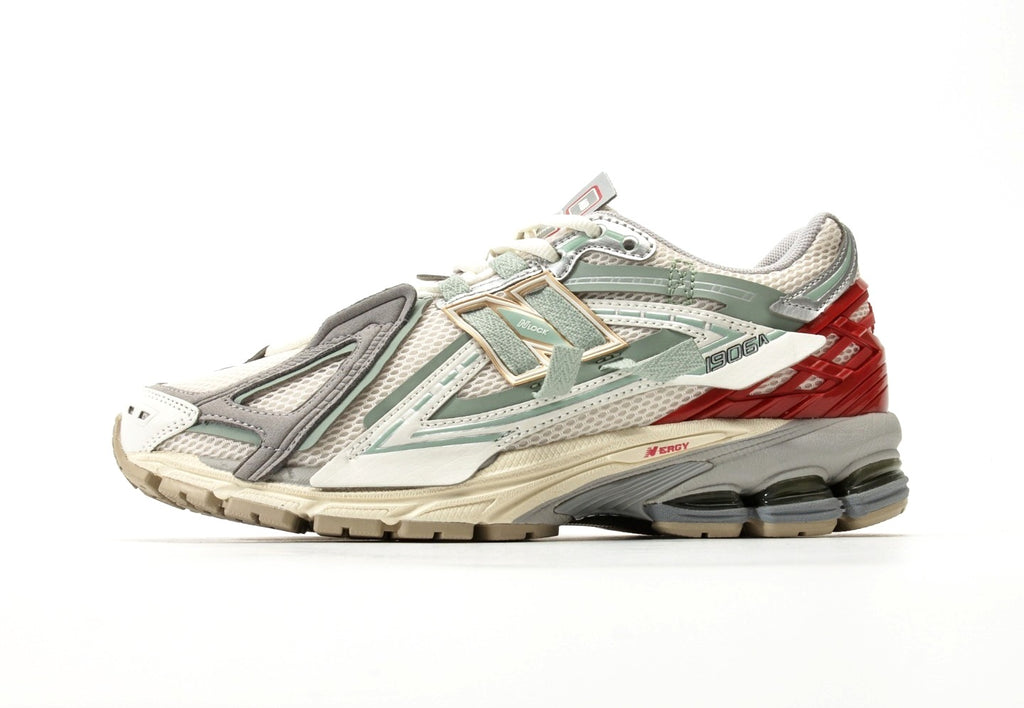 New Balance 1906 "Sea Salt"