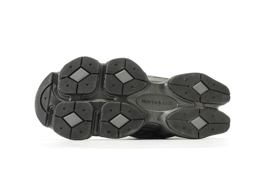 New Balance 9060 Mono Black