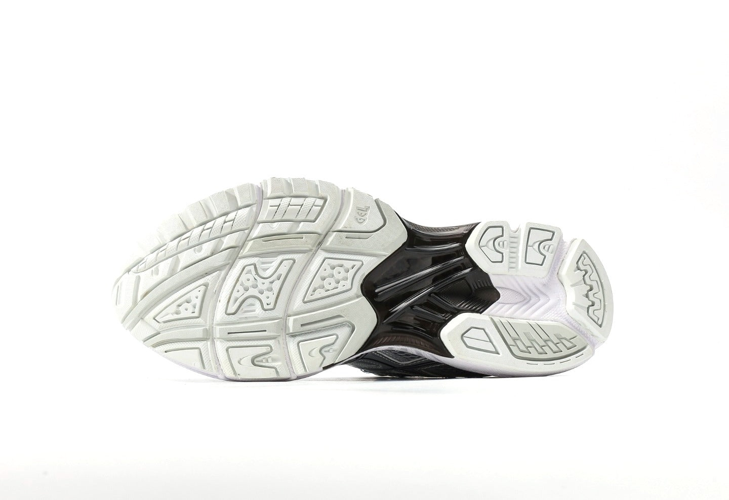 Gel Nimbus 10.1 "White Black"