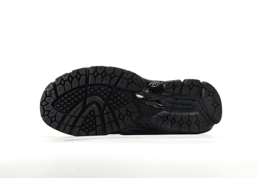 New Balance 1906W "Black Cement"