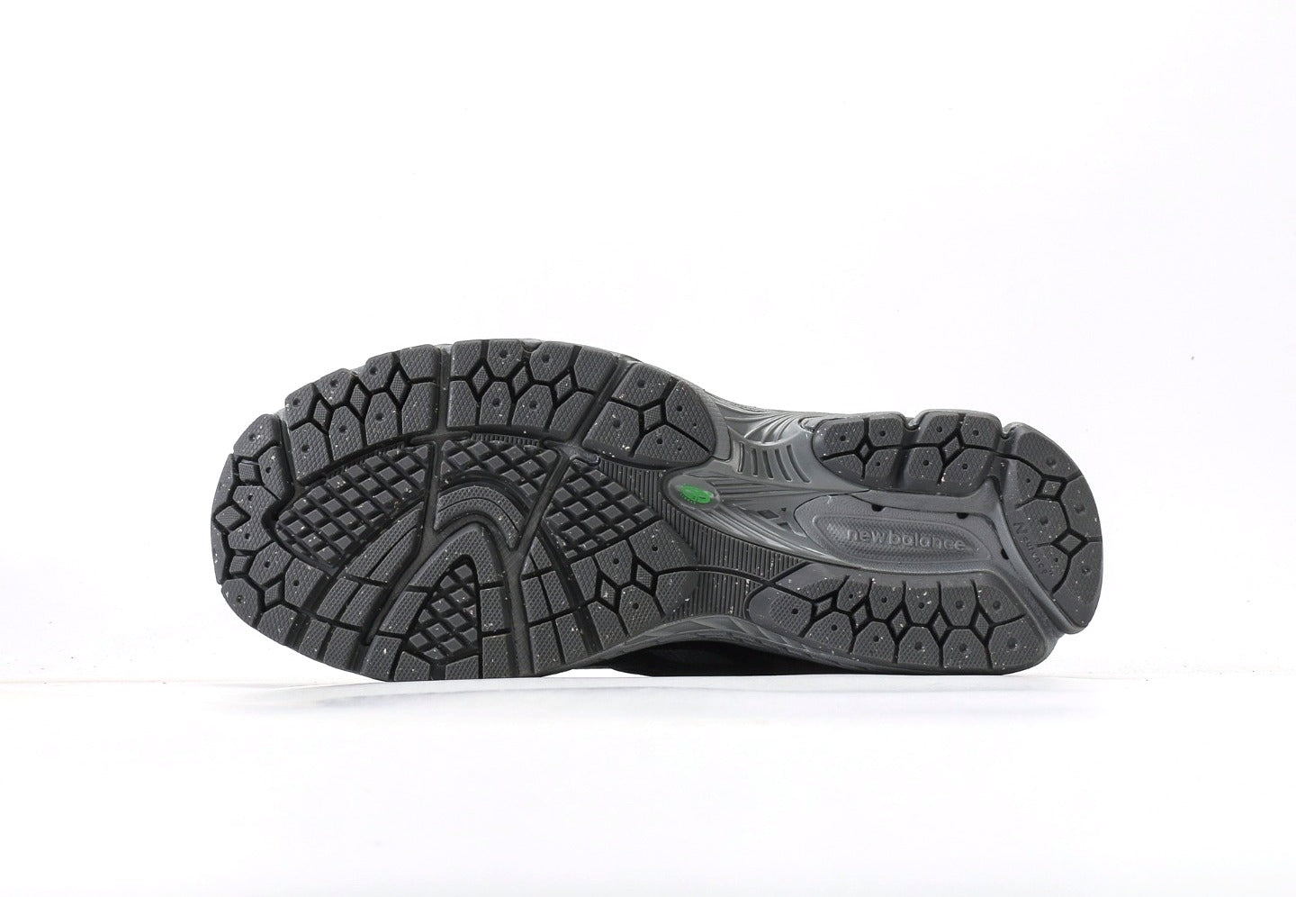 New Balance 1906W "BLACK METALLIC"