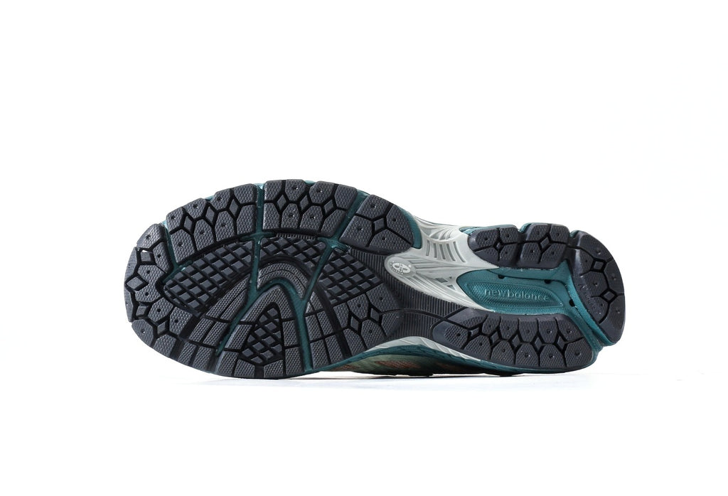 New Balance 1906W New Spruce Light Sparrow