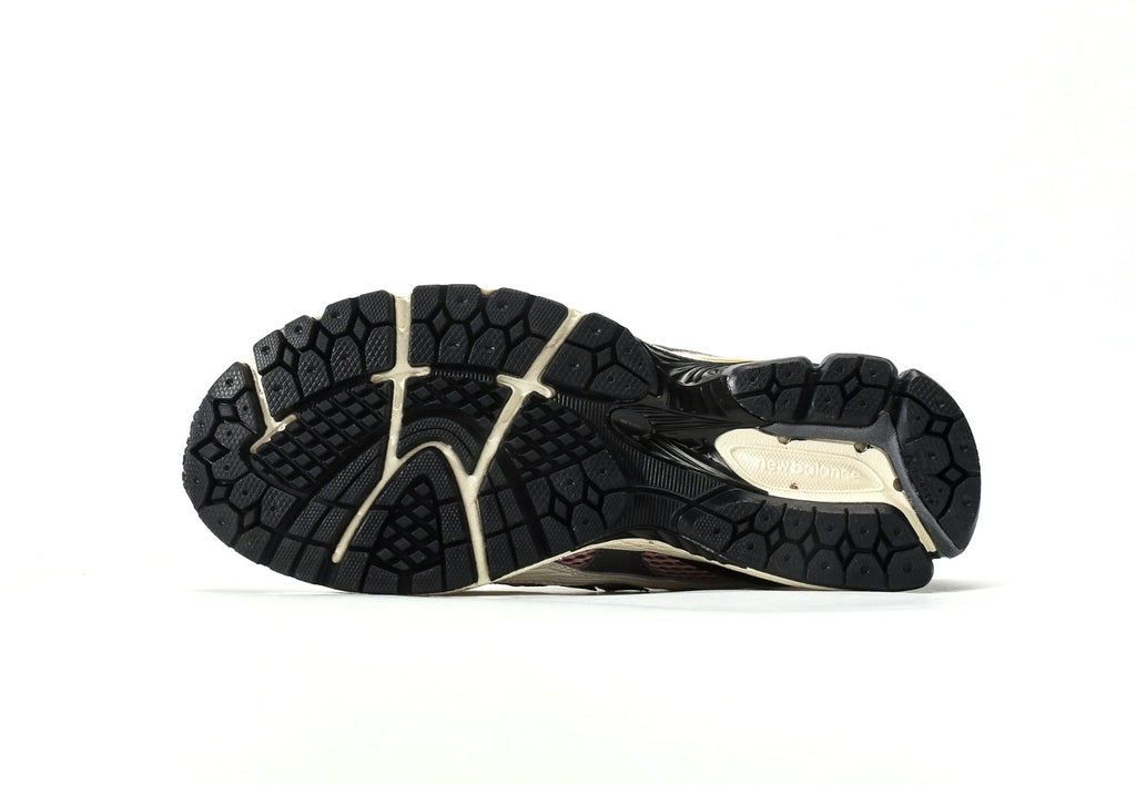 New Balance 1906 “Twilight Haze Black”