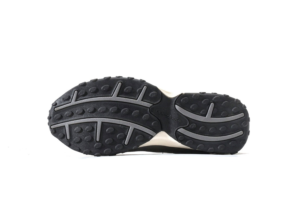 New Balance 204L Dark Silver Metallic