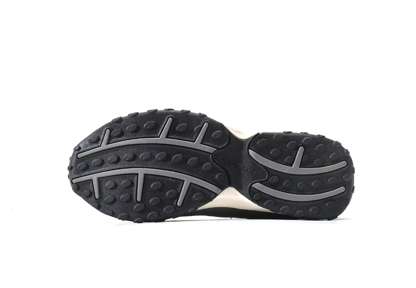 New Balance 204L Dark Silver Metallic