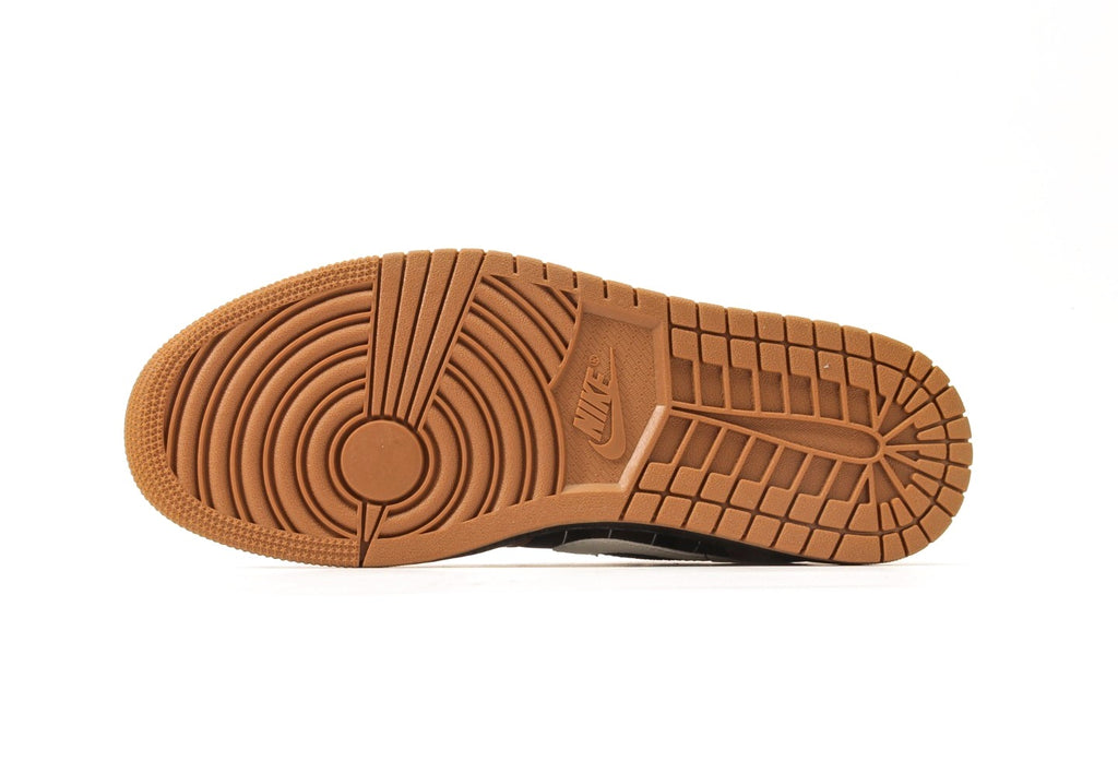 Air Jordan 1 Low SE "Light British Tan"