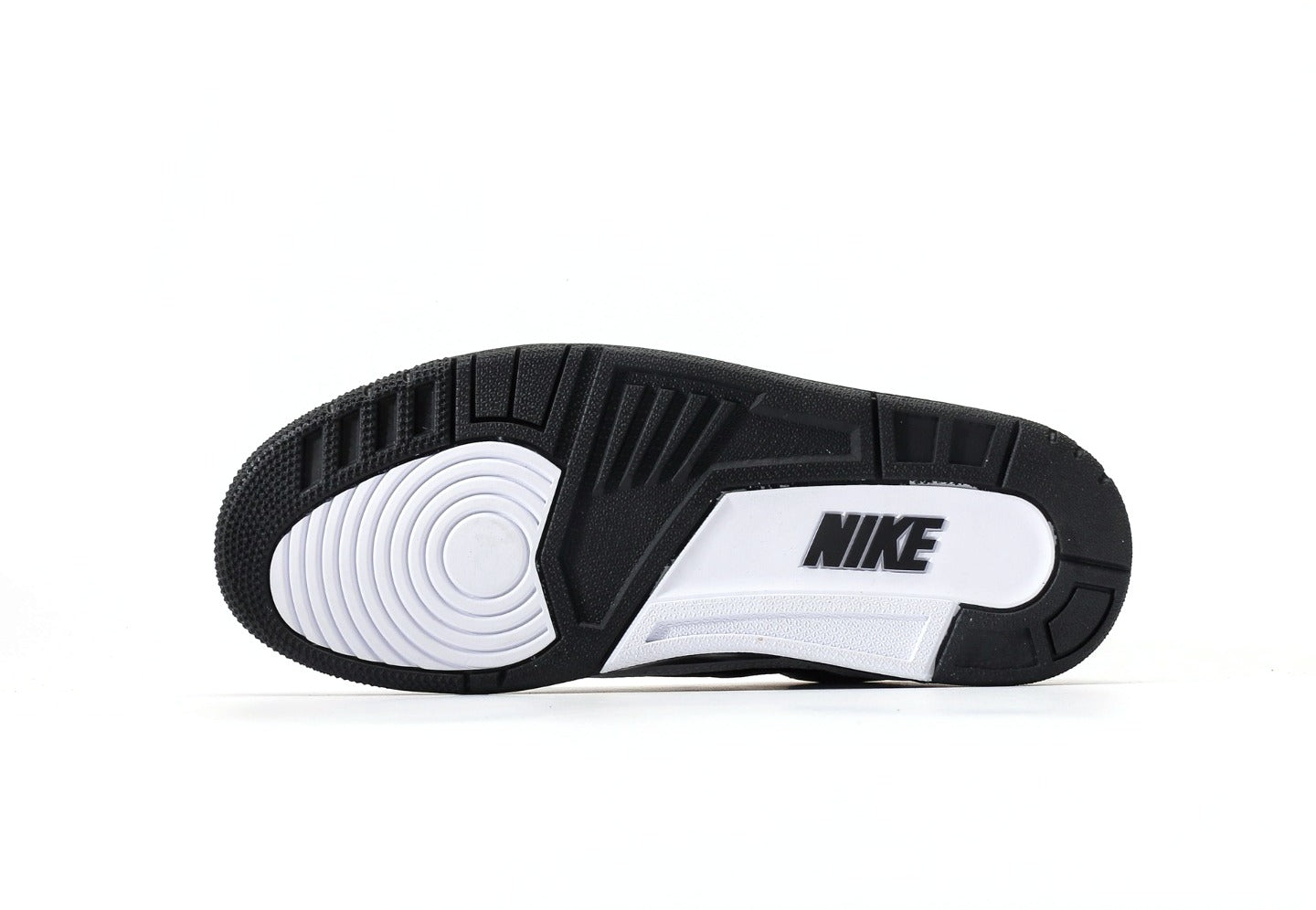Fragment Design x Jordan Air Jordan 3 [PK GOD]