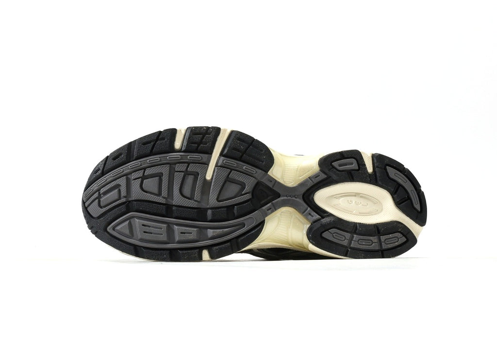 Gel 1130 "Black/Carbon"