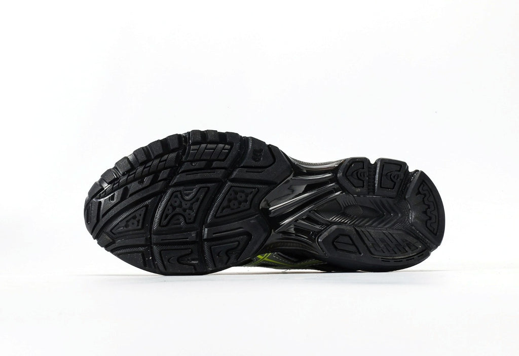 Gel-Nimbus 10.1 Kith Black Pure Silver