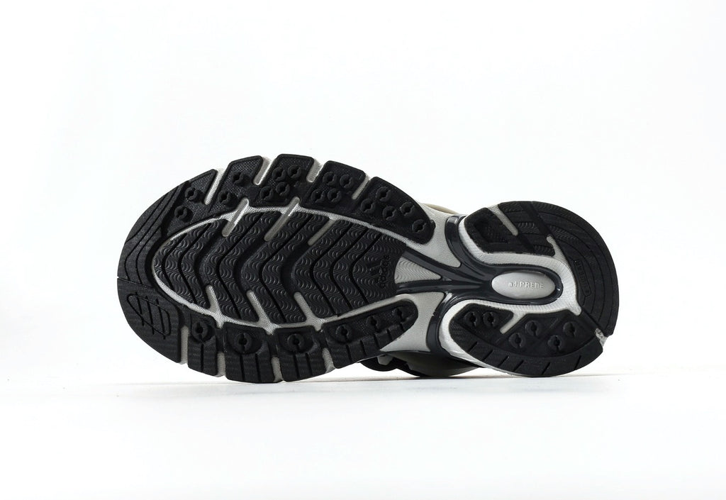 Pharrell Williams x adidas Adistar Jellyfish “Solid Grey”