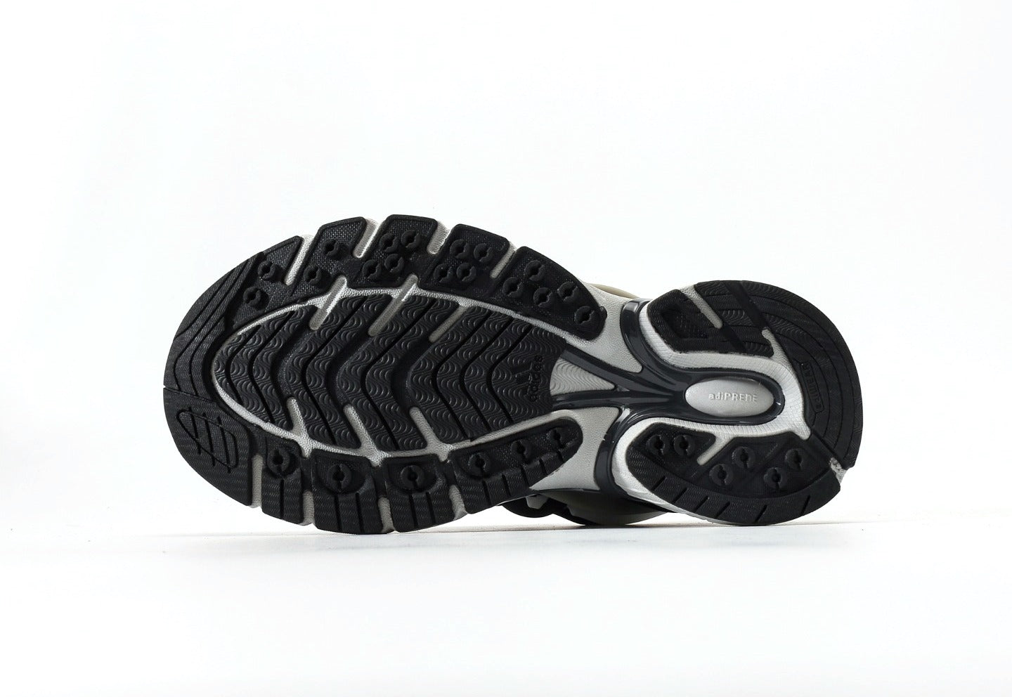 Pharrell Williams x adidas Adistar Jellyfish “Solid Grey”