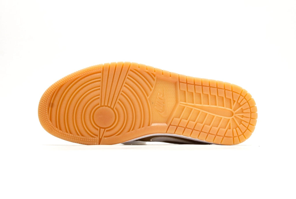 Air Jordan 1 Low "Gold Tiempo"