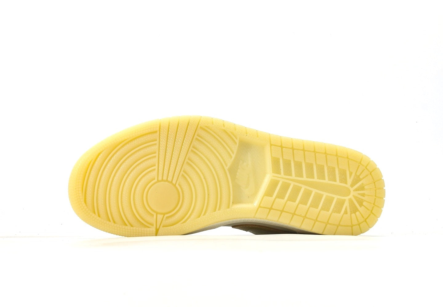 Air Jordan 1 Metallic Team Gold