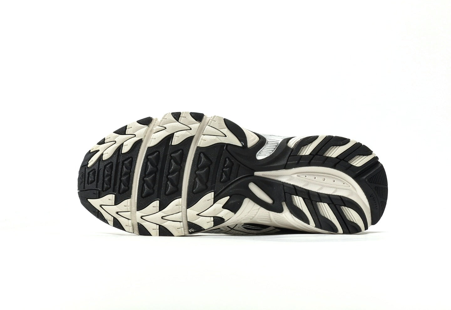 Gel-Kahana TR V4 Black White
