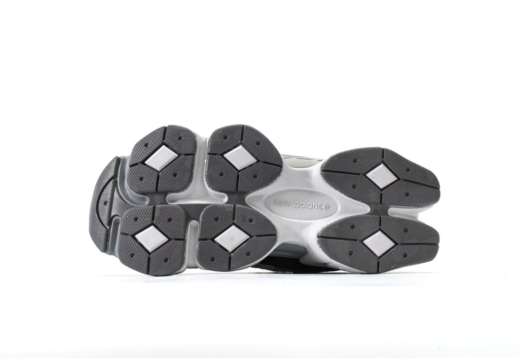 New Balance 9060 Black/Grey
