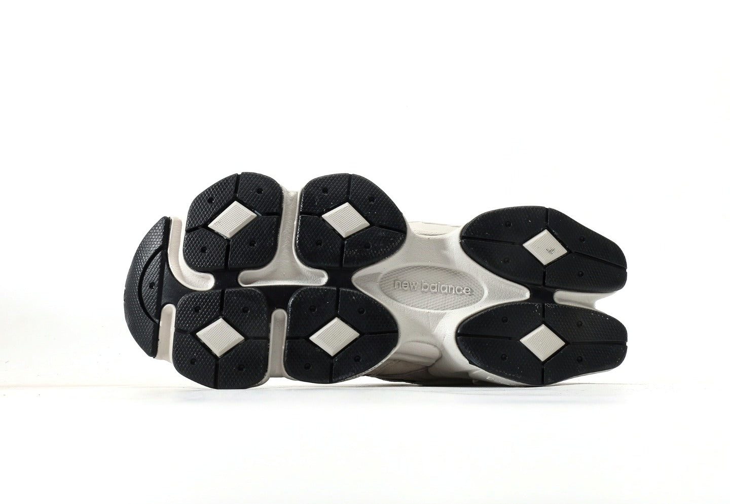 New Balance 9060 White Black Metallic Silver