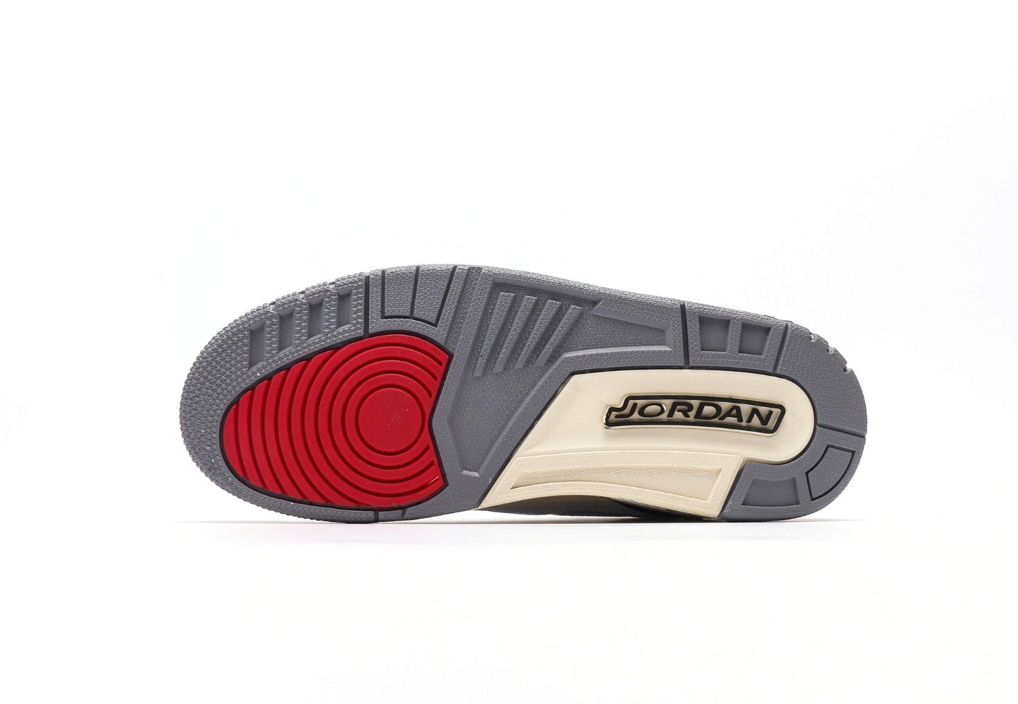 Air Jordan 3 Retro "Cement Grey"
