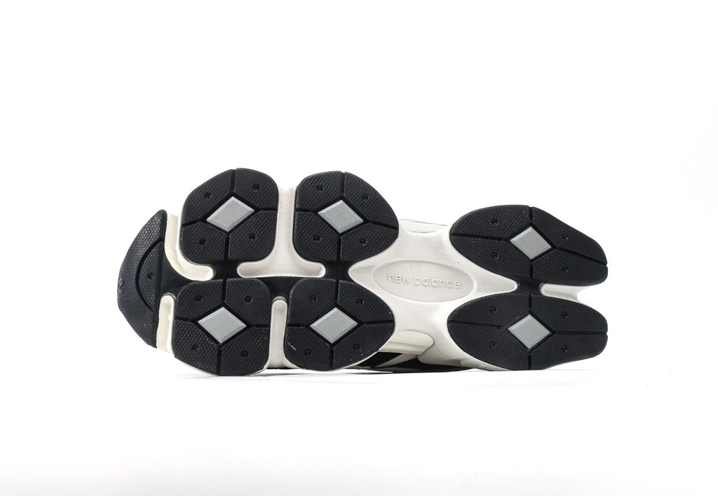 New Balance 9060 Grey Jet Black