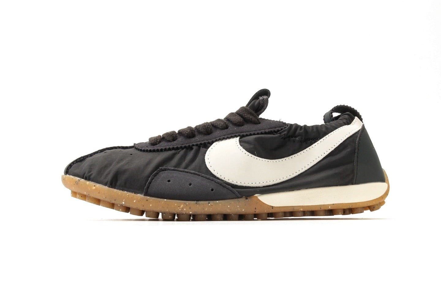 Jacquemus Nike Moon Shoe Off Noir