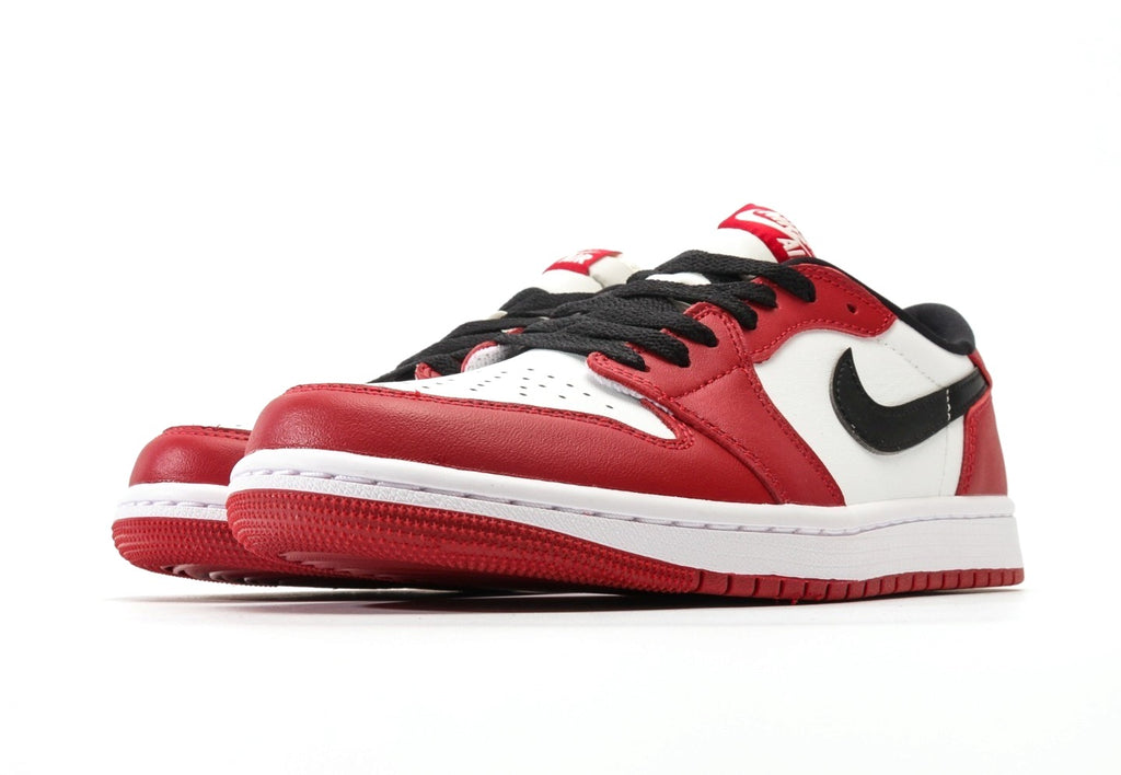 Air Jordan 1 Retro Low OG "Chicago"