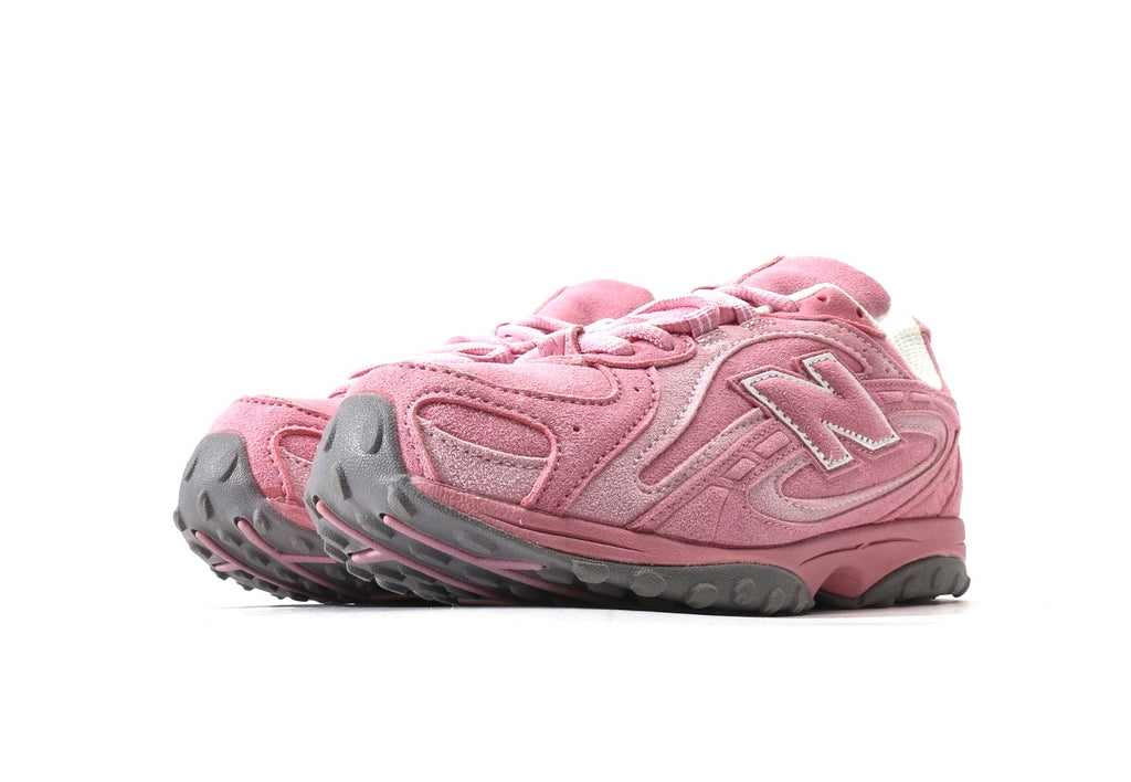 New Balance 204L Pink