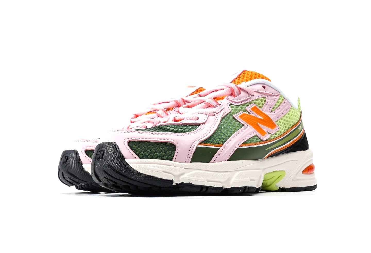 New Balance 740 Concepts Saignée