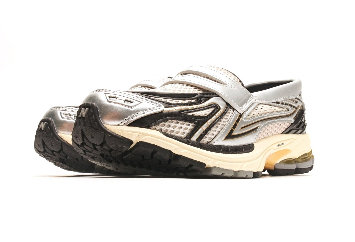New Balance 1906L Silver Metallic Cream
