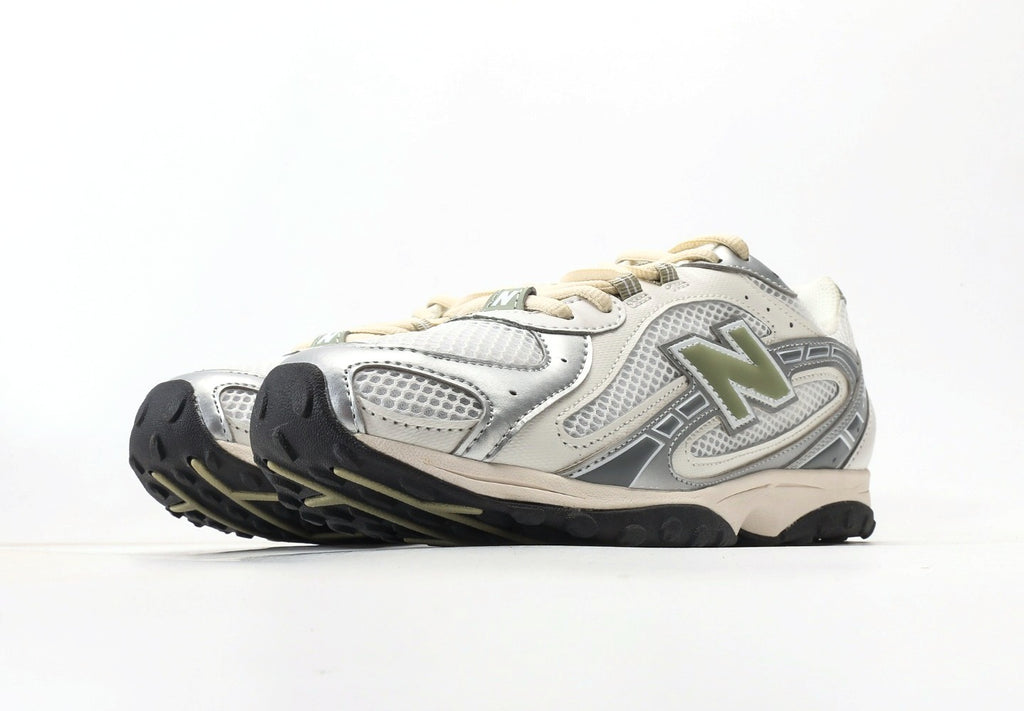 New Balance 204L Silver Metallic Sage Green