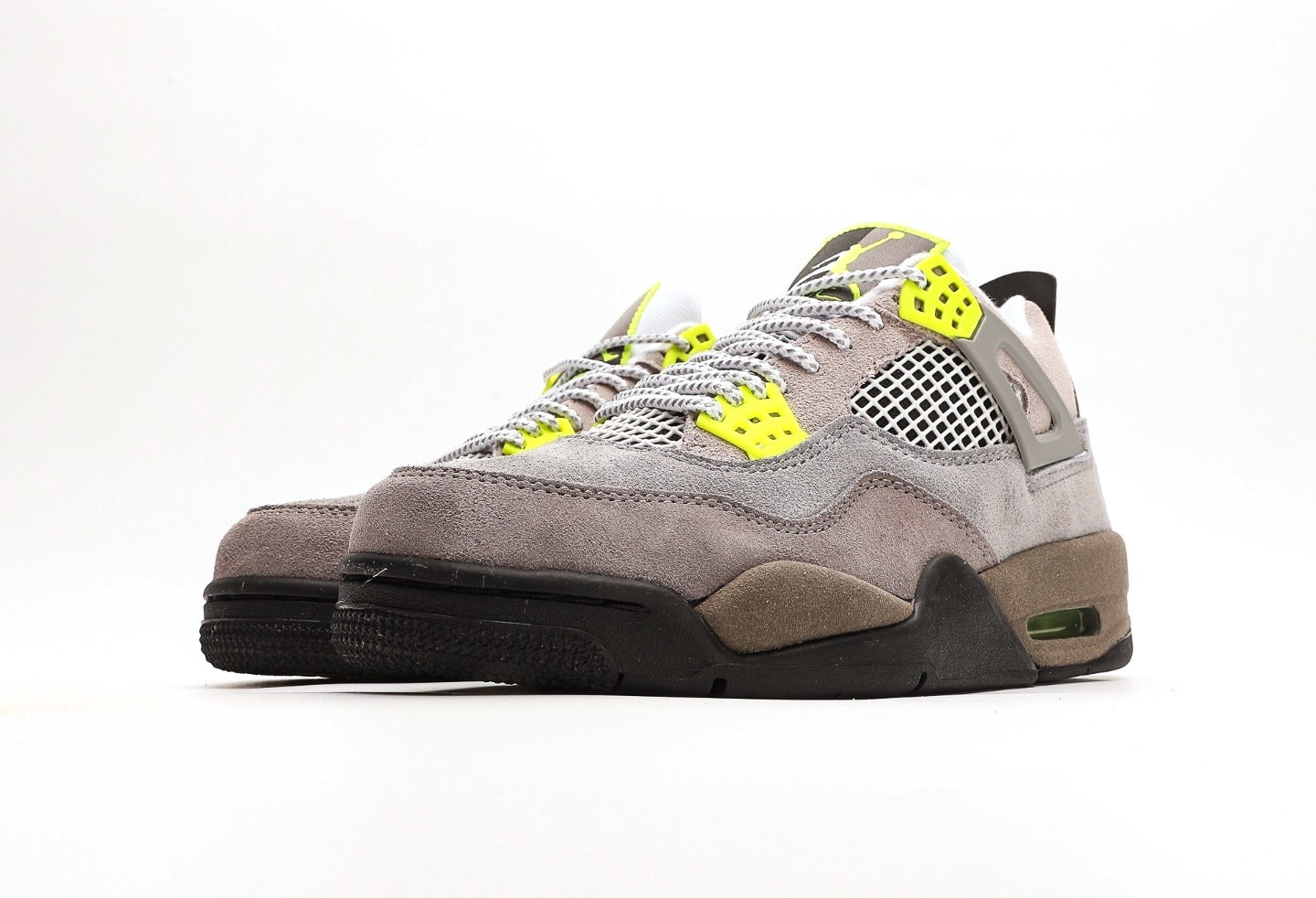 Air Jordan 4 Retro SE "Neon"
