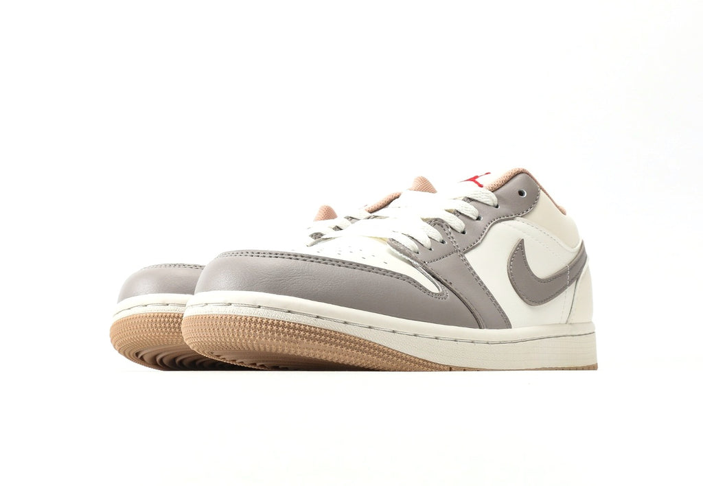 Air Jordan 1 Low Sail
