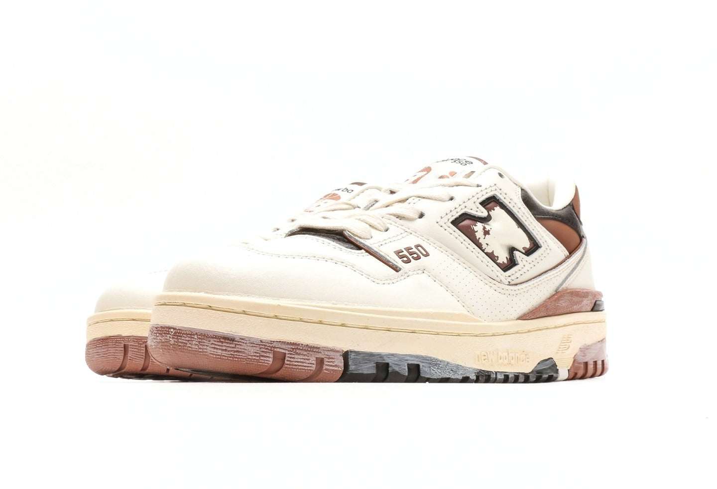 New Balance 550 Premium - Vintage Sea Salt / Pecan