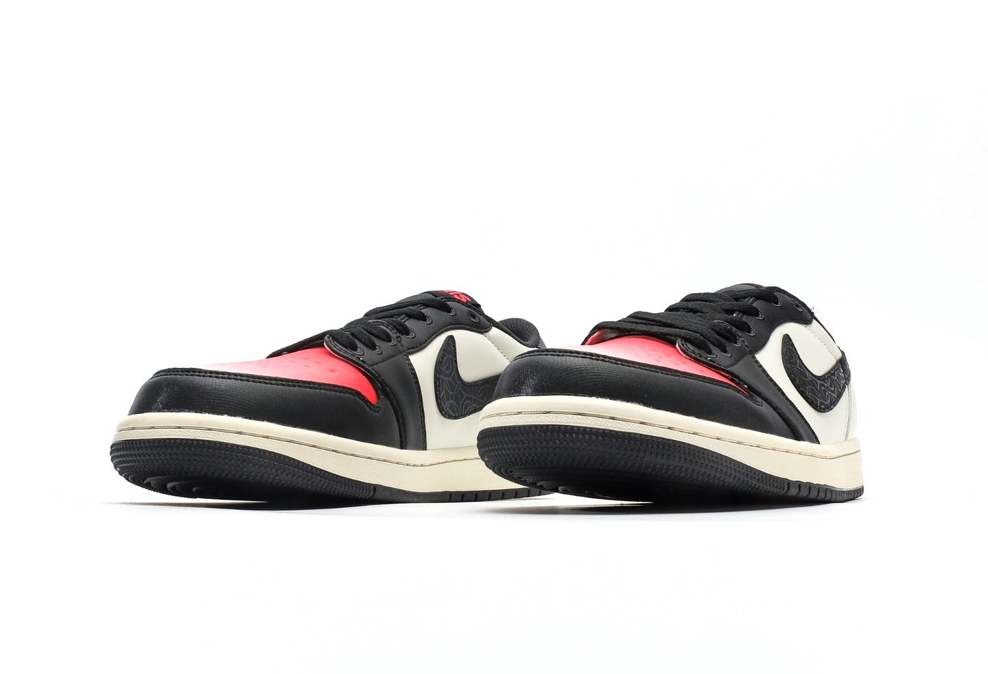 PSG Air Jordan 1 Low OG