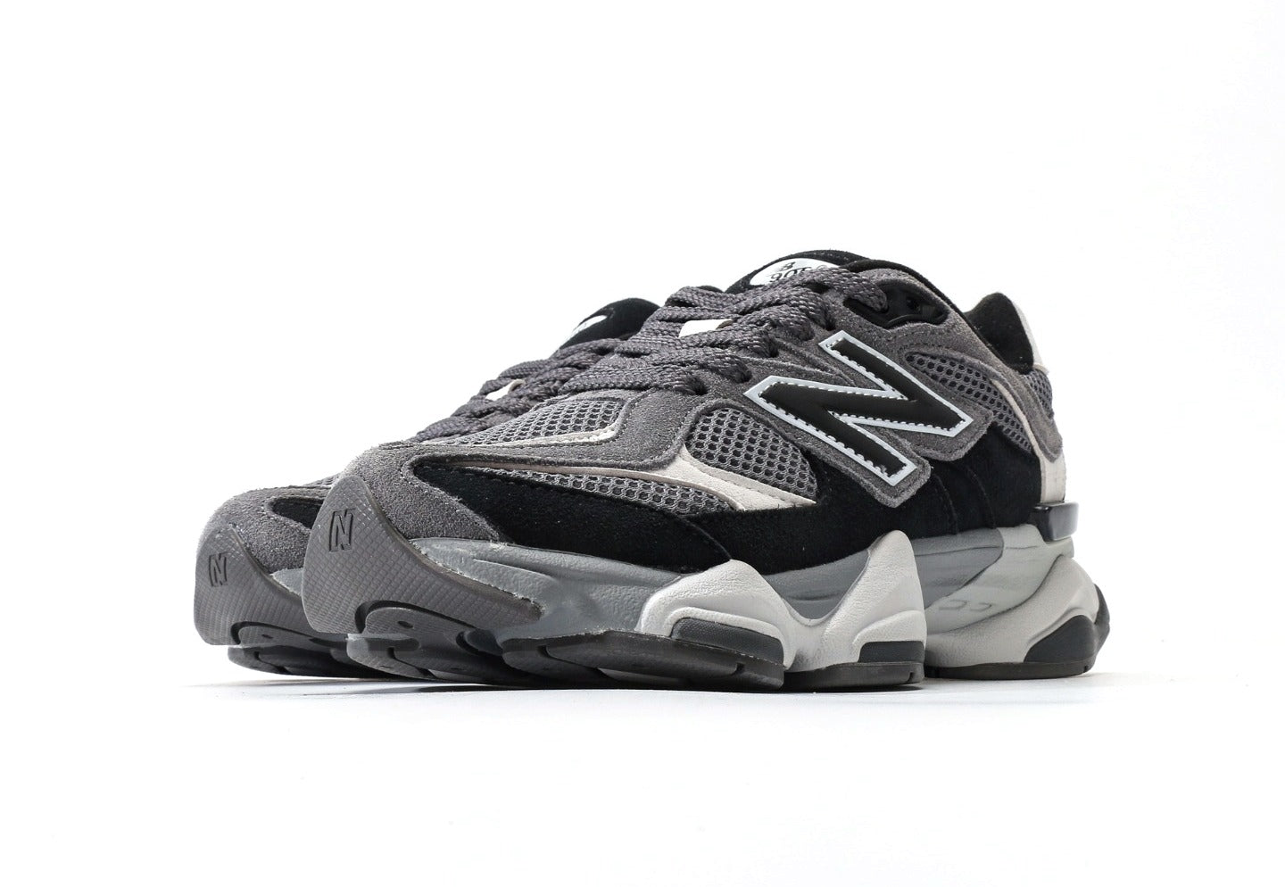 New Balance 9060 Black/Grey