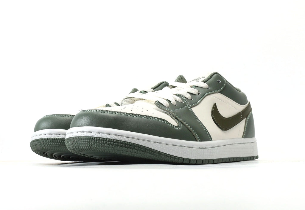 Air Jordan 1 Low "Vintage Lichen"