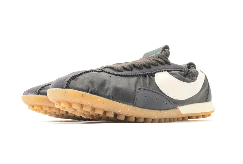 Jacquemus Nike Moon Shoe Off Noir