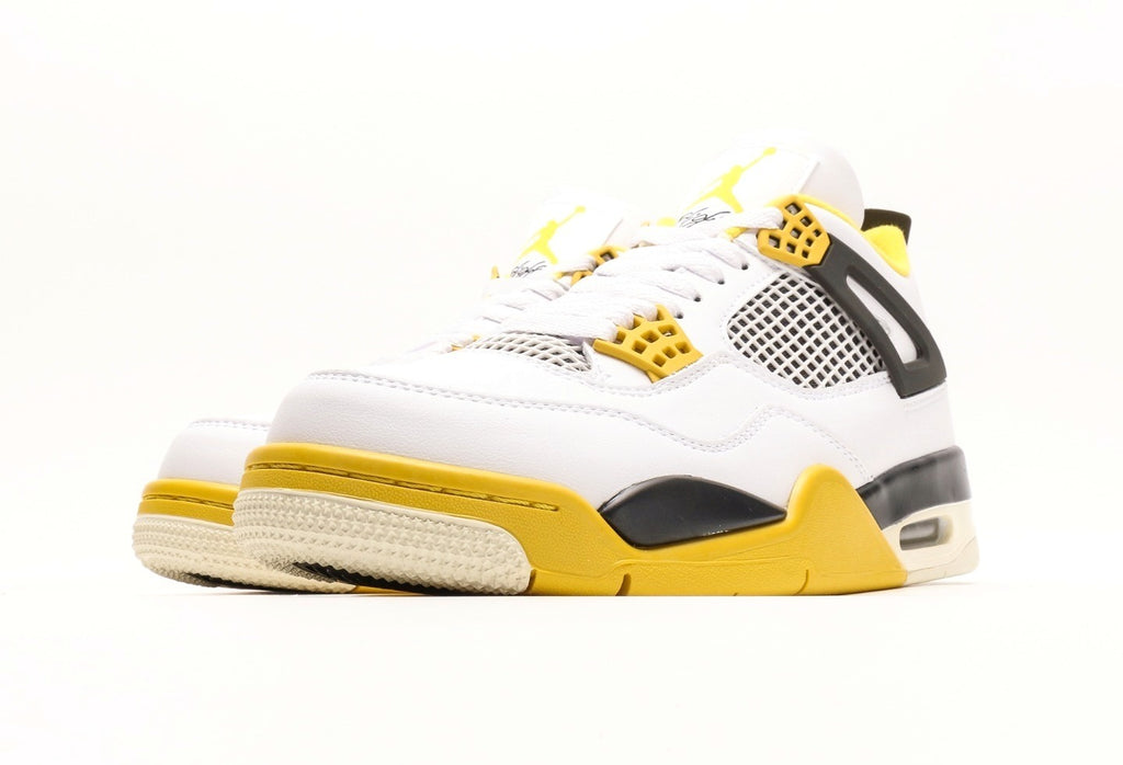 Air Jordan 4 "Vivid Sulfur"