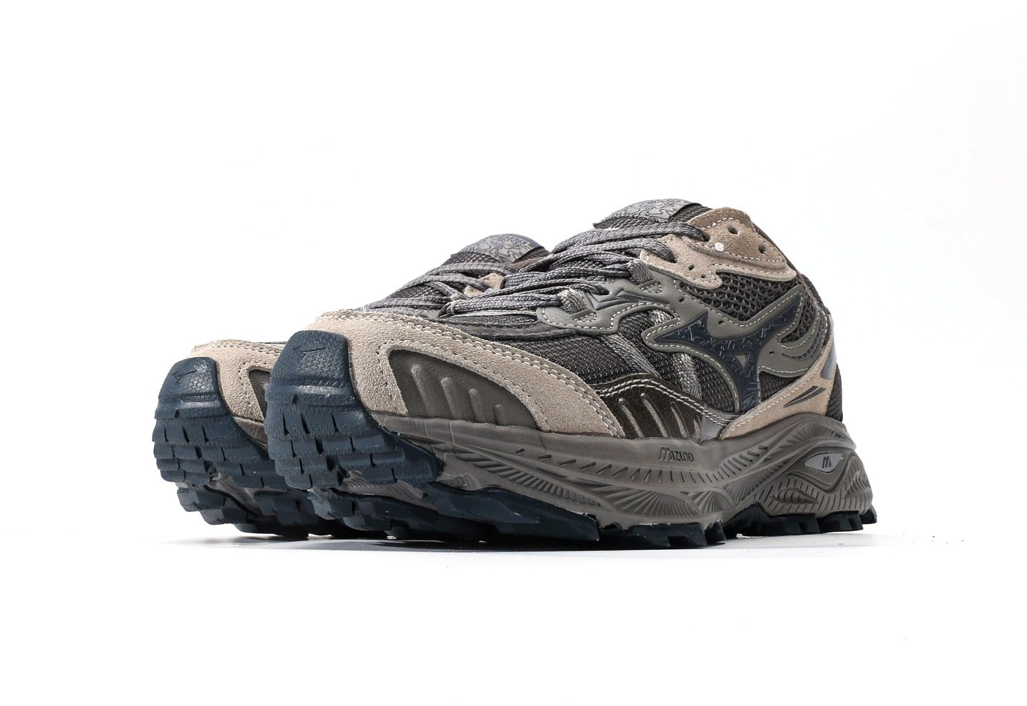 Mizuno RACER ADV "Dark Grey"