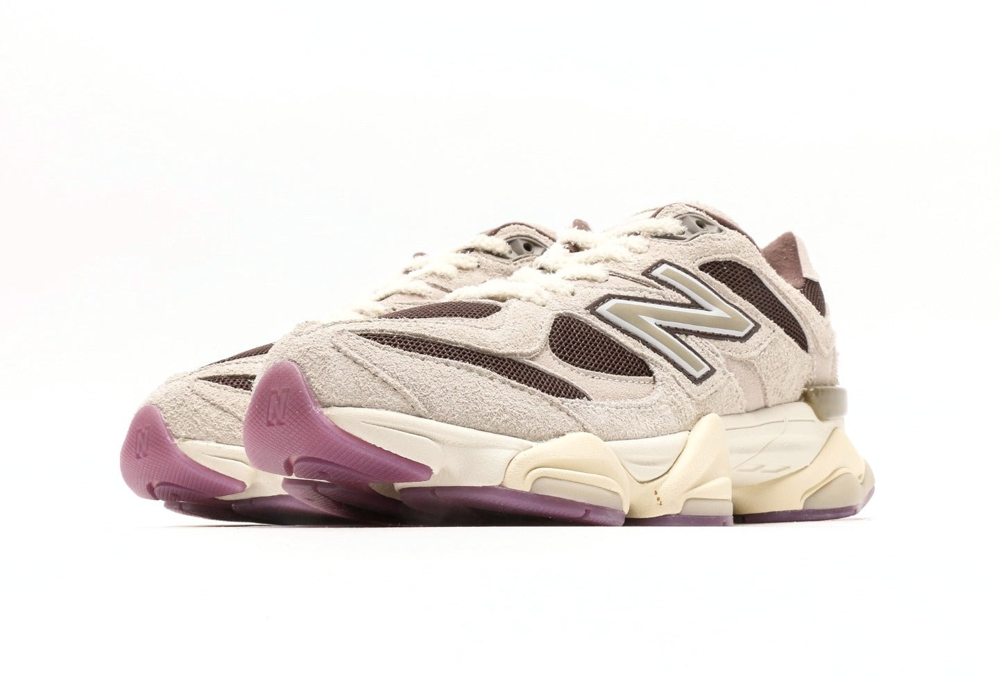 Sydney's Signature x New Balance 9060 Linen