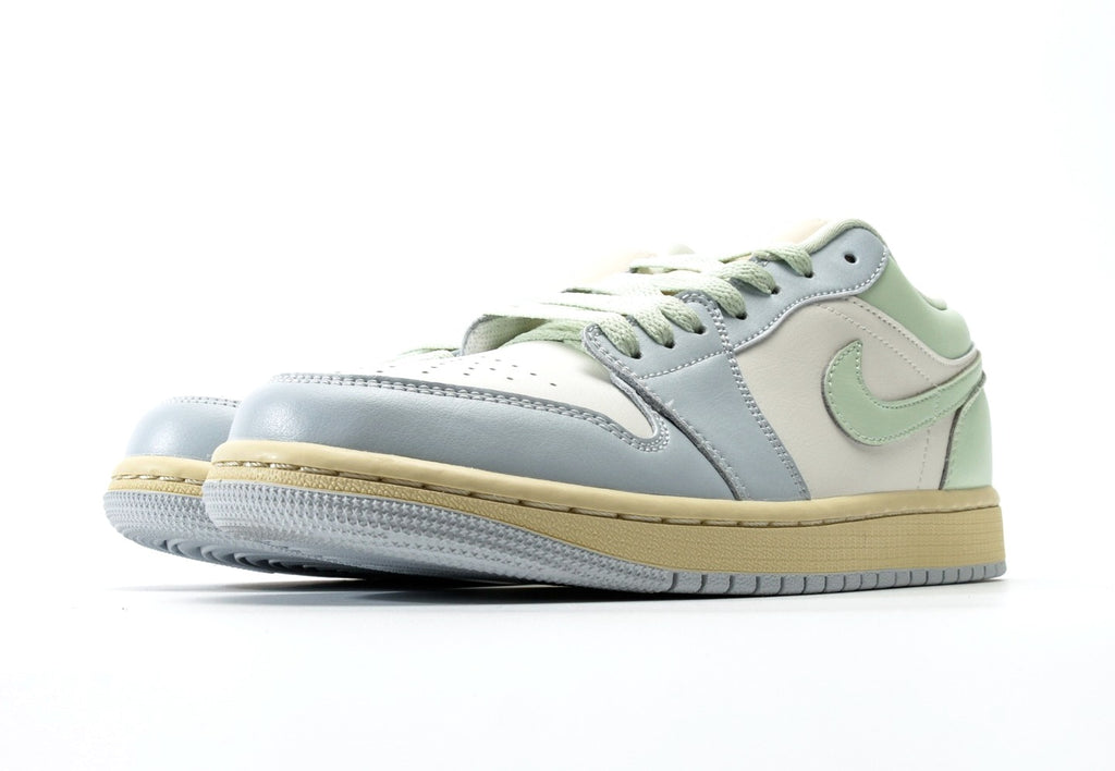 Air Jordan 1 Low Sail Aura