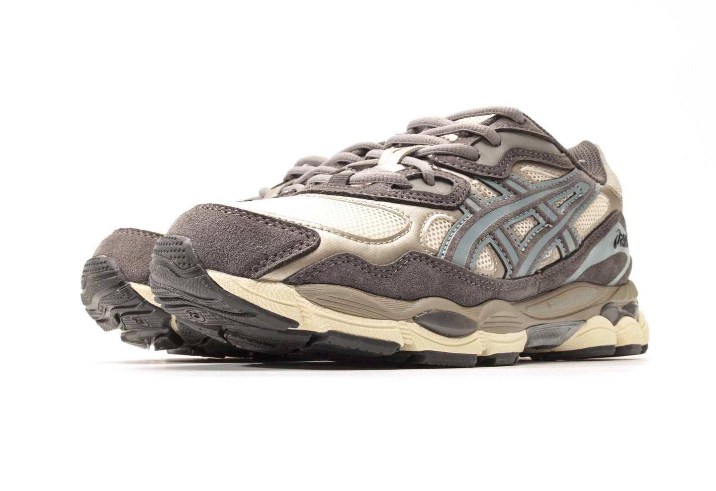 Gel-NYC "Oatmeal Obsidian Grey"