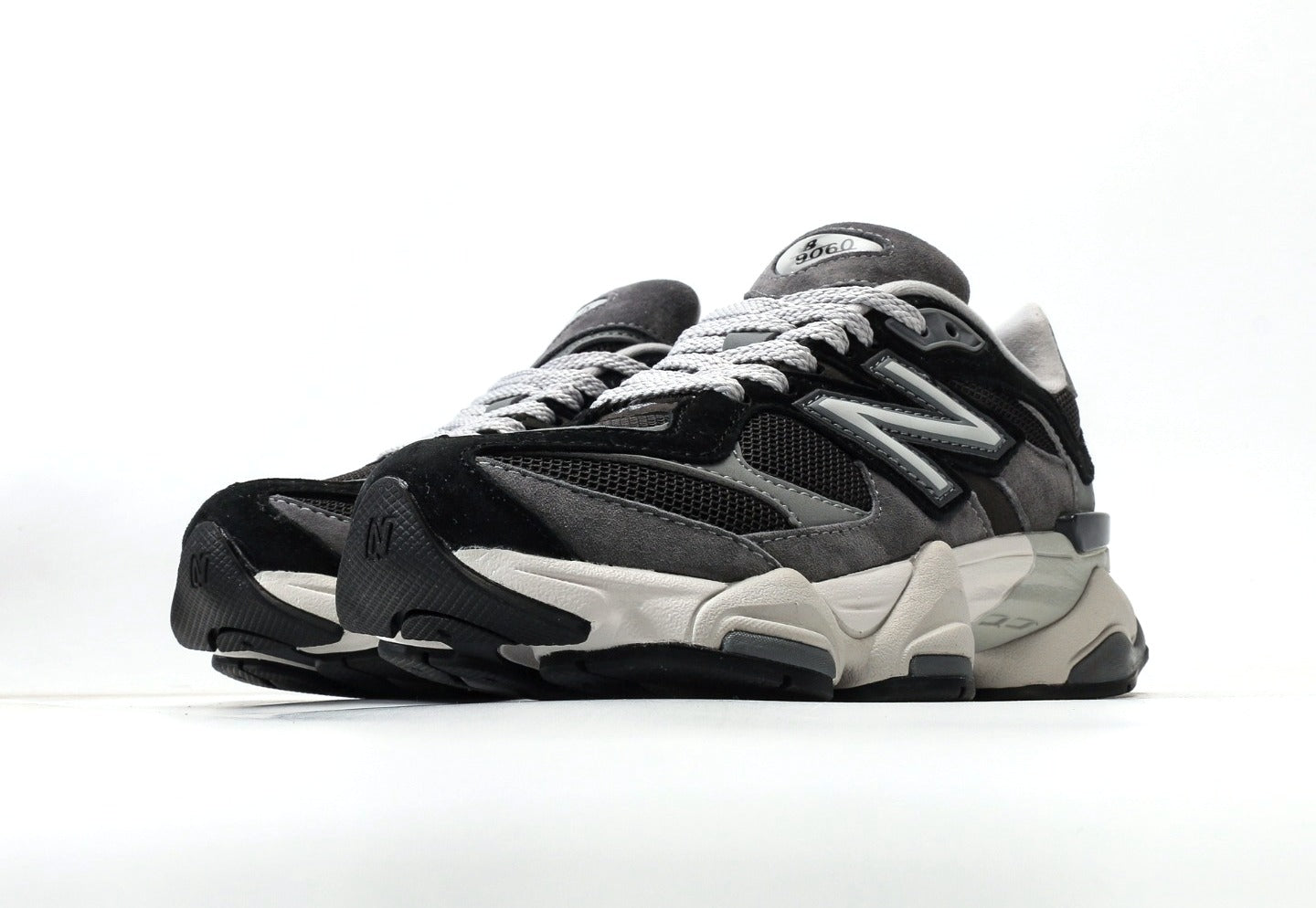 New Balance 9060 Black Grey