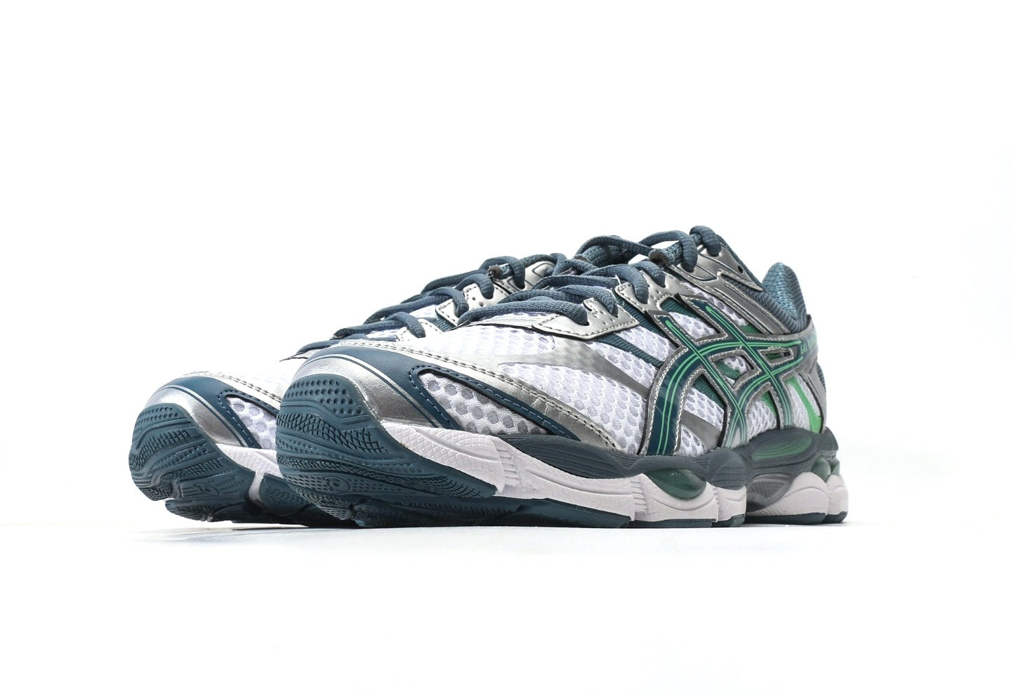 Gel-Cumulus 16 White Ironclad