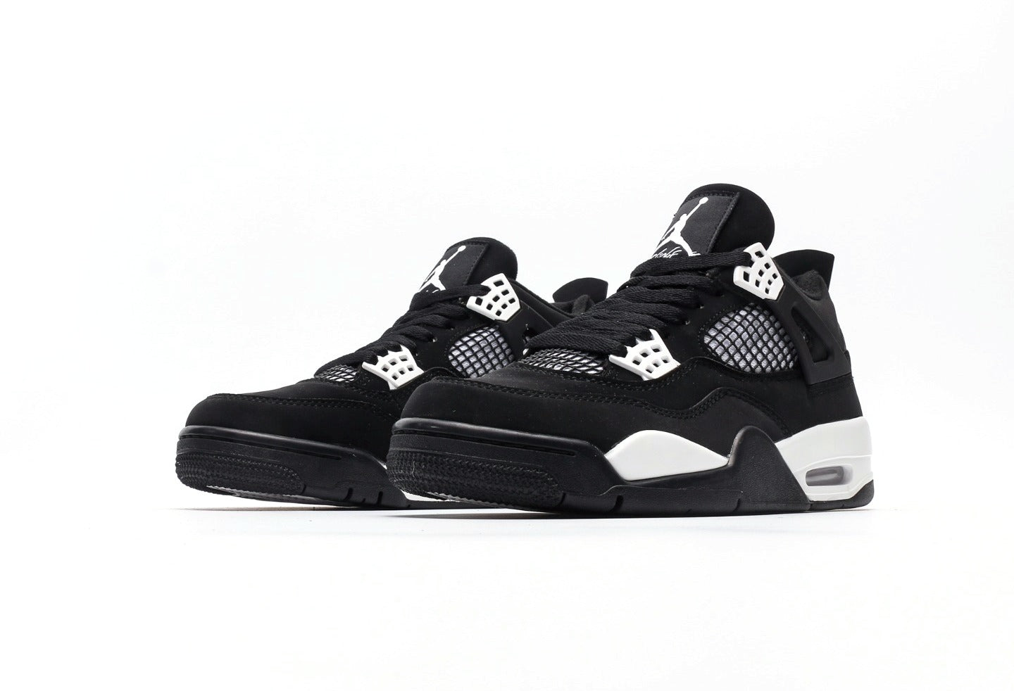 Air Jordan 4 White Thunder